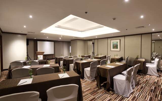Discovery Suites