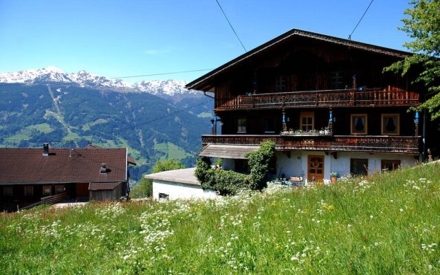 Bluebirdmountain Hostel