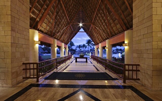 Bahia Principe Grand Tulum - All Inclusive