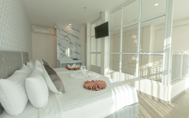 De Hug Hotel & Residence