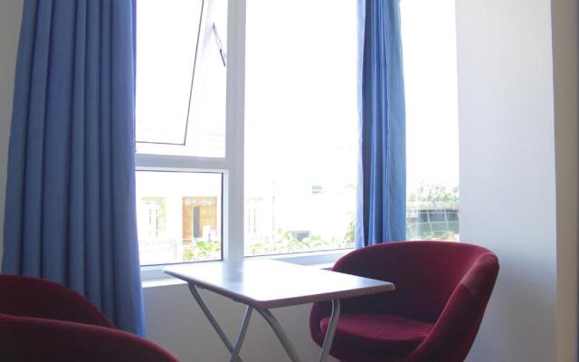 Anh Truc House - Near Front Beach