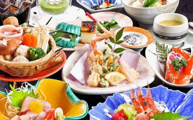 Yuraku Hotel