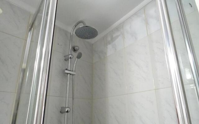 Dp Zografou Appartment