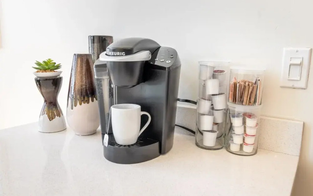 2sty Loft-Close to Shops & Dining-4057