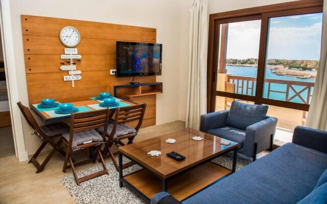 El Gouna Luxurious 2BR + Pool, Lagoon view in Sabina