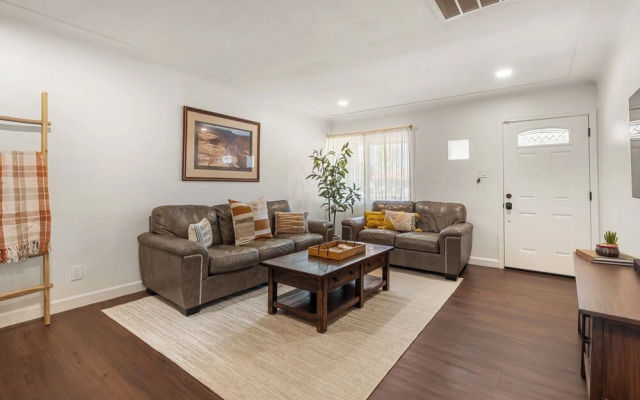 Campbell - Foodie Paradise w Pool Games Nightlife