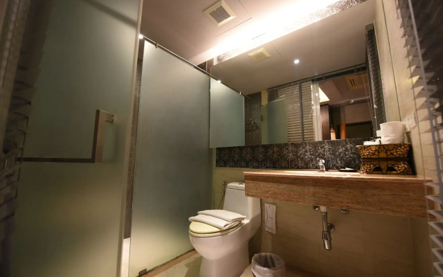 Fresh Inn Hotel