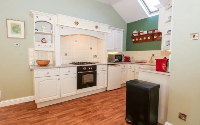 Molls Cottage