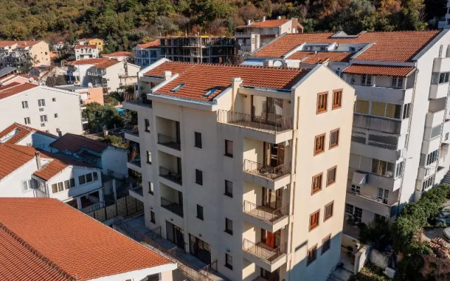 Arvala Apartments