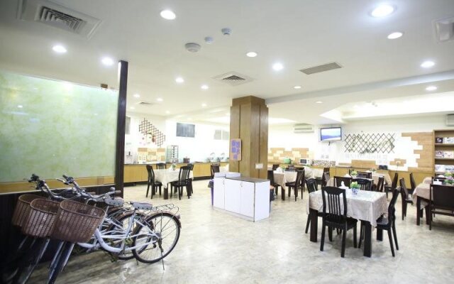 Funhouse Hsinchu