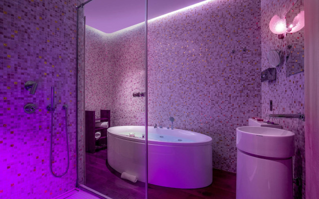 Suite Sistina For Brave Lovers