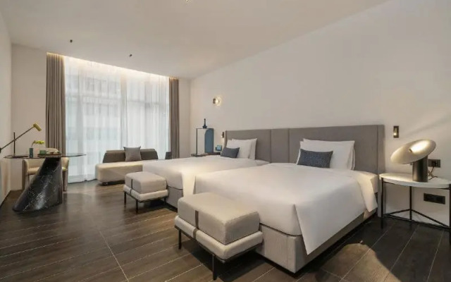 Shenzhen Bay Hua Hotel