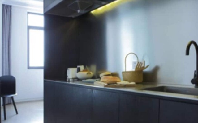 BaseLIVING Pusan Service Apartment