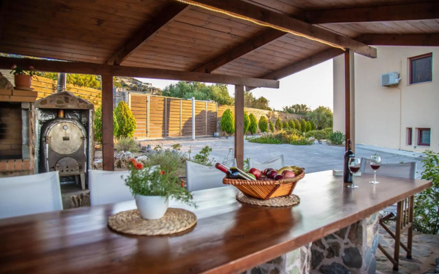 Villa Fuego Sagrado 2- Pool - sea view