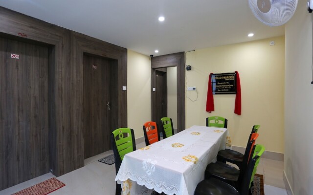 Oyo 15441 Apollo Paradise Guest House