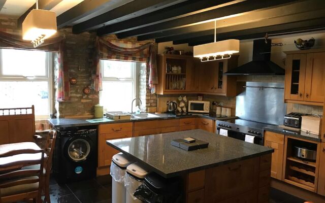 Pentre Farmhouse