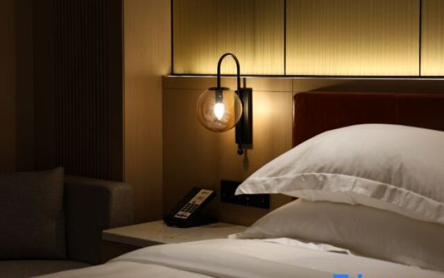 Royal Park Hotel
