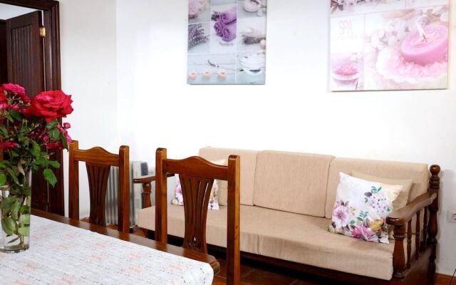 Apartment With 2 Bedrooms in Los Silos, With Furnished Terrace and Wifi - 5 km From the Beach