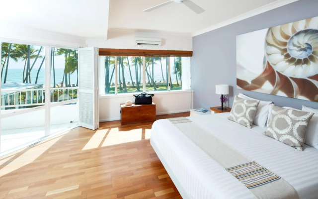 Alamanda Palm Cove by Lancemore