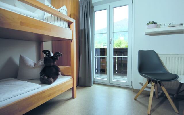 Berg Blick - Hostel & Dorfcafé