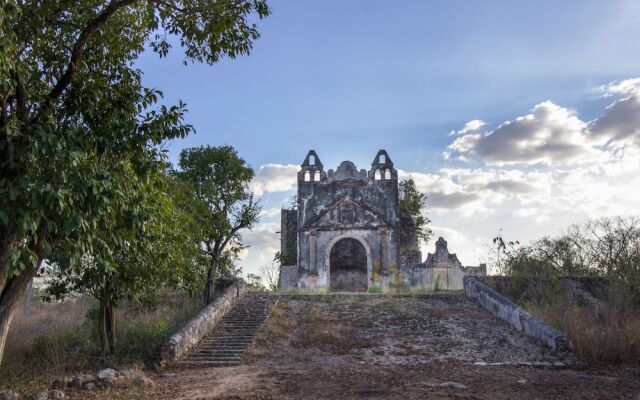 HACIENDA HISTÓRICA Blanca Flor Del Siglo XVI