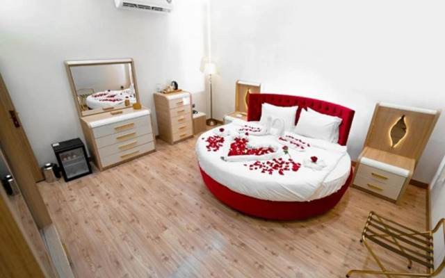 Yarmouk International Hotel