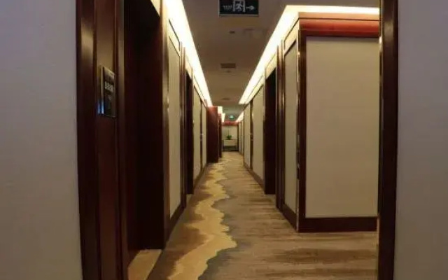 Yangfeng Yiju Hotel