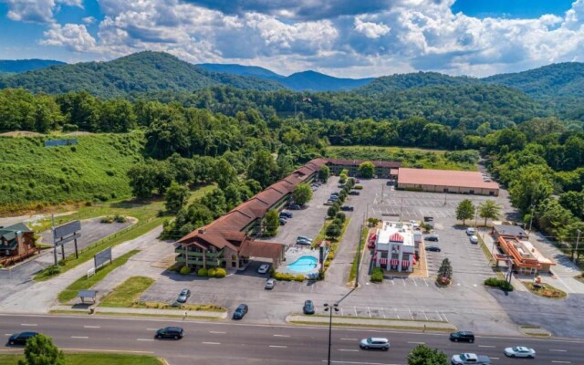 Days Inn by Wyndham Pigeon Forge Parkway