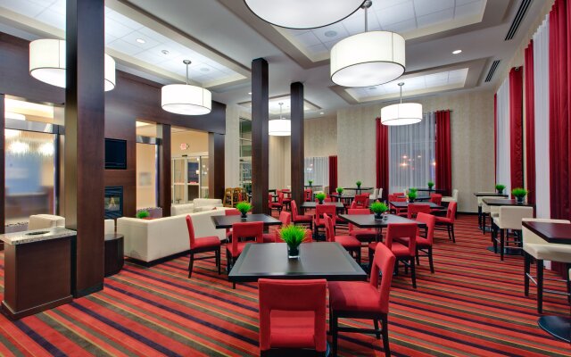 Holiday Inn Express & Suites Chatham South, an IHG Hotel