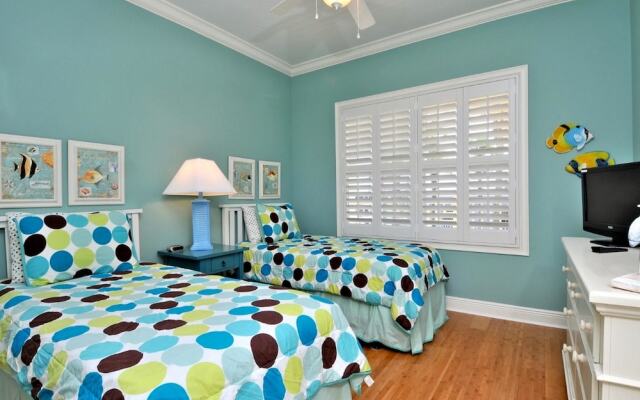 Direct Beach Front Apartment 3