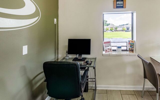 Econo Lodge Goose Creek