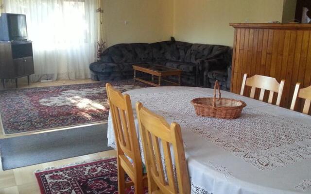 Apartamente Private