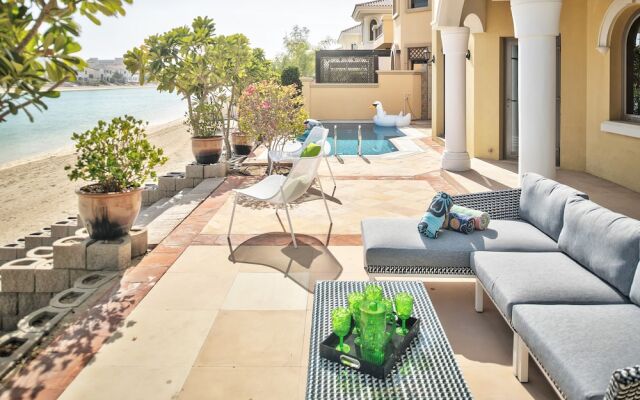 Dream Inn Dubai - Royal Palm Beach Villa