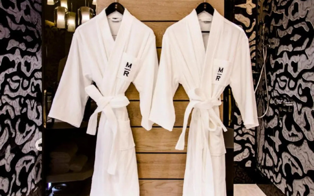 YOHO Hollywood Roosevelt Hotel