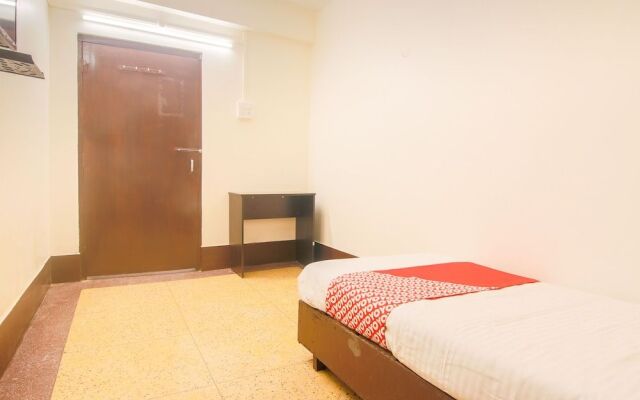 Hotel Indiraj
