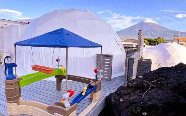 Nekoana Glamping