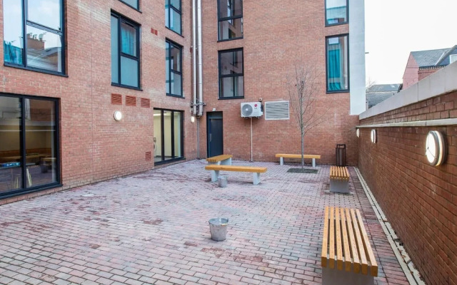 Student Only Botanic Studios