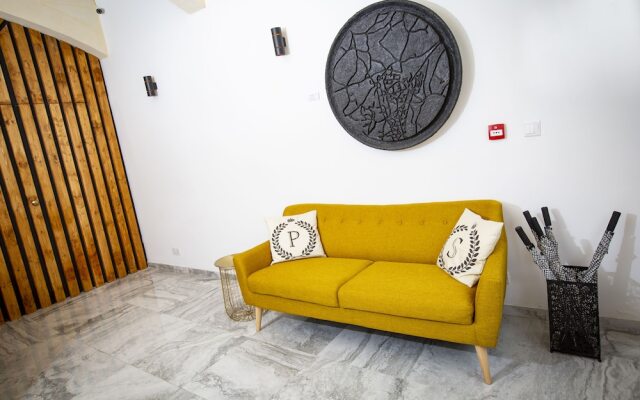 Pjazza Suites Boutique Hotel