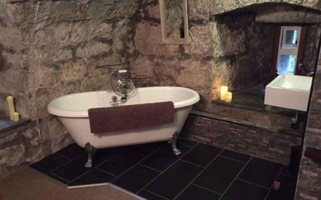 Castle Levan B&B