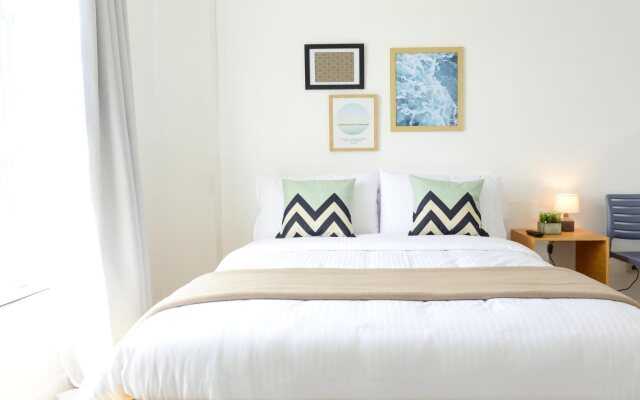 Hometown Hotel Morato - Quezon City