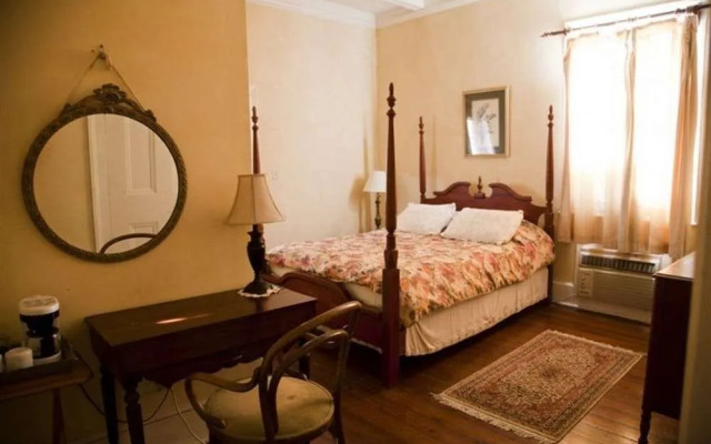 Fairchild House Bed & Breakfast