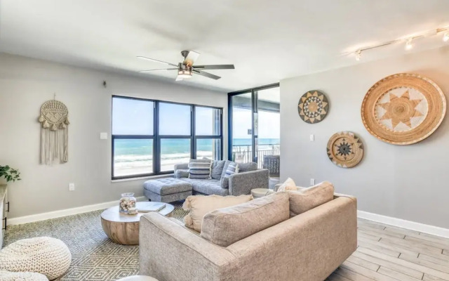 Sand Dollar 306
