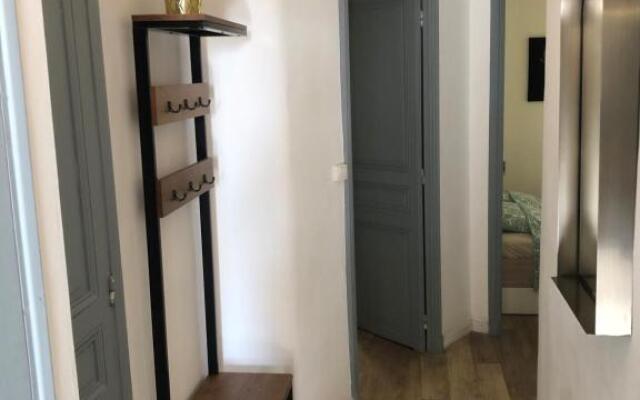 Magnifique Appartement 3 pièces Joliette Marseille PARKING PRIVATIF