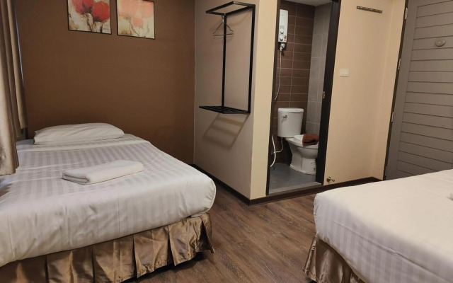Kim Korner Hotel