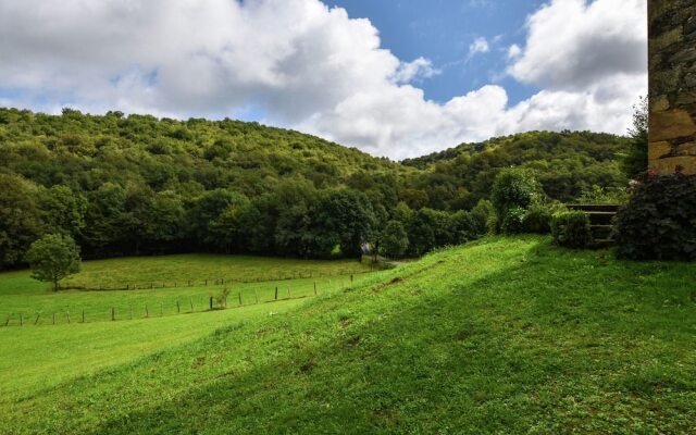 Farmhouse in Pyrenees With Pool