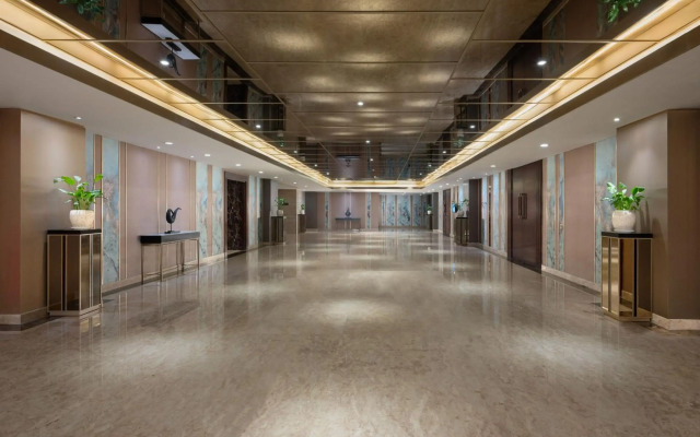 Hotel Santika Premiere Gubeng - Surabaya
