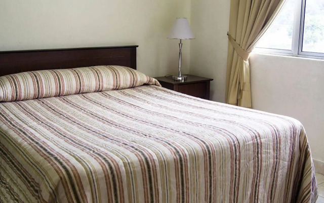 Suria Service Apartment Hotel