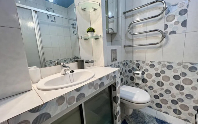 Диван и Чемодан на ул. Орджоникидзе, 30