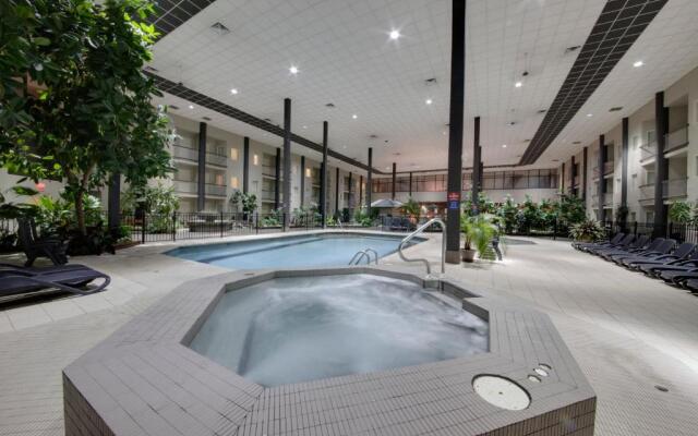 Coast Kamloops Hotel & Conference Centre