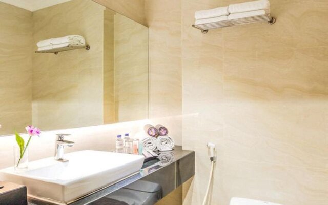 Orchardz Hotel Industri